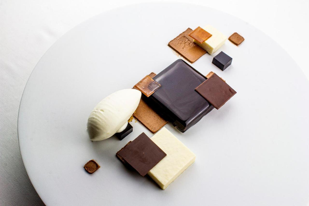 Chateau D'Origny, Chambres D'Hotes Et Restaurant Gastronomique Ouches Экстерьер фото