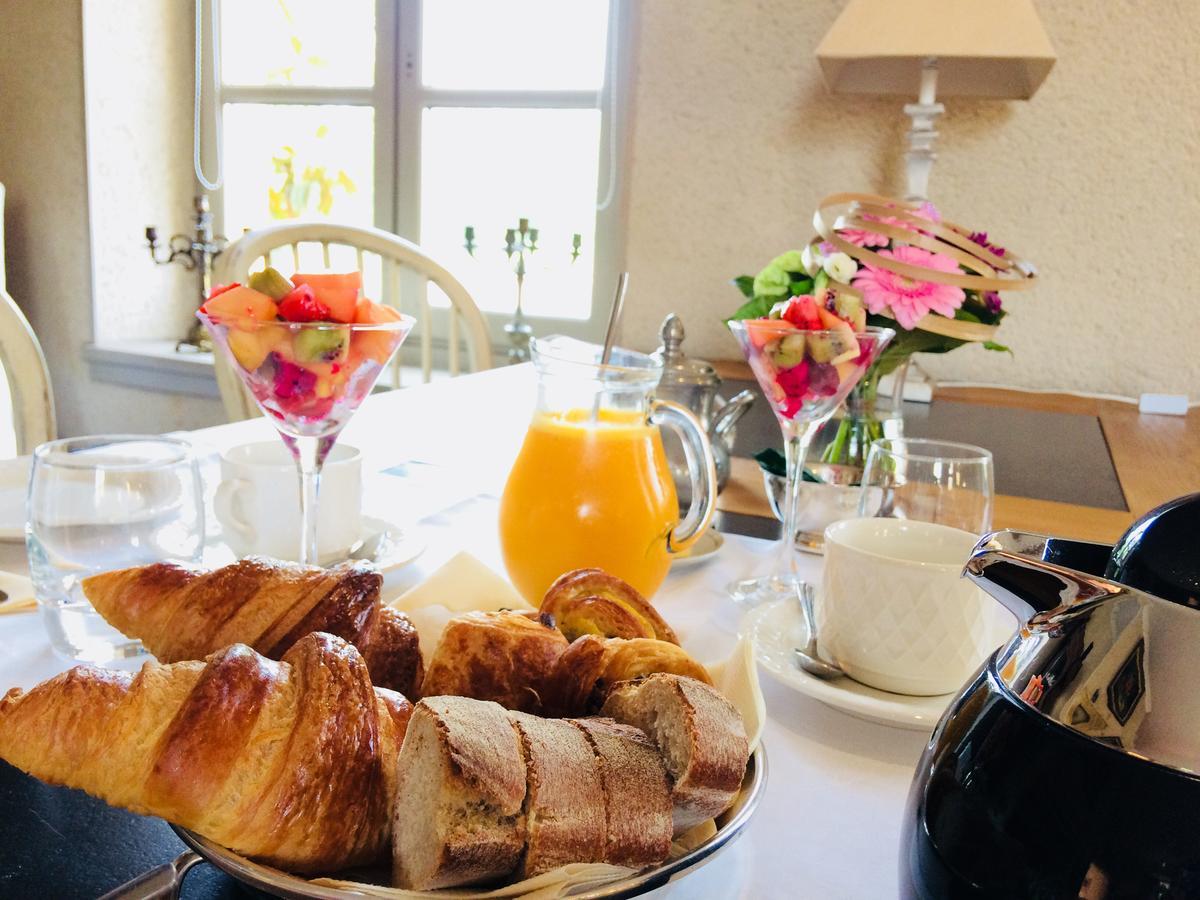 Chateau D'Origny, Chambres D'Hotes Et Restaurant Gastronomique Ouches Экстерьер фото