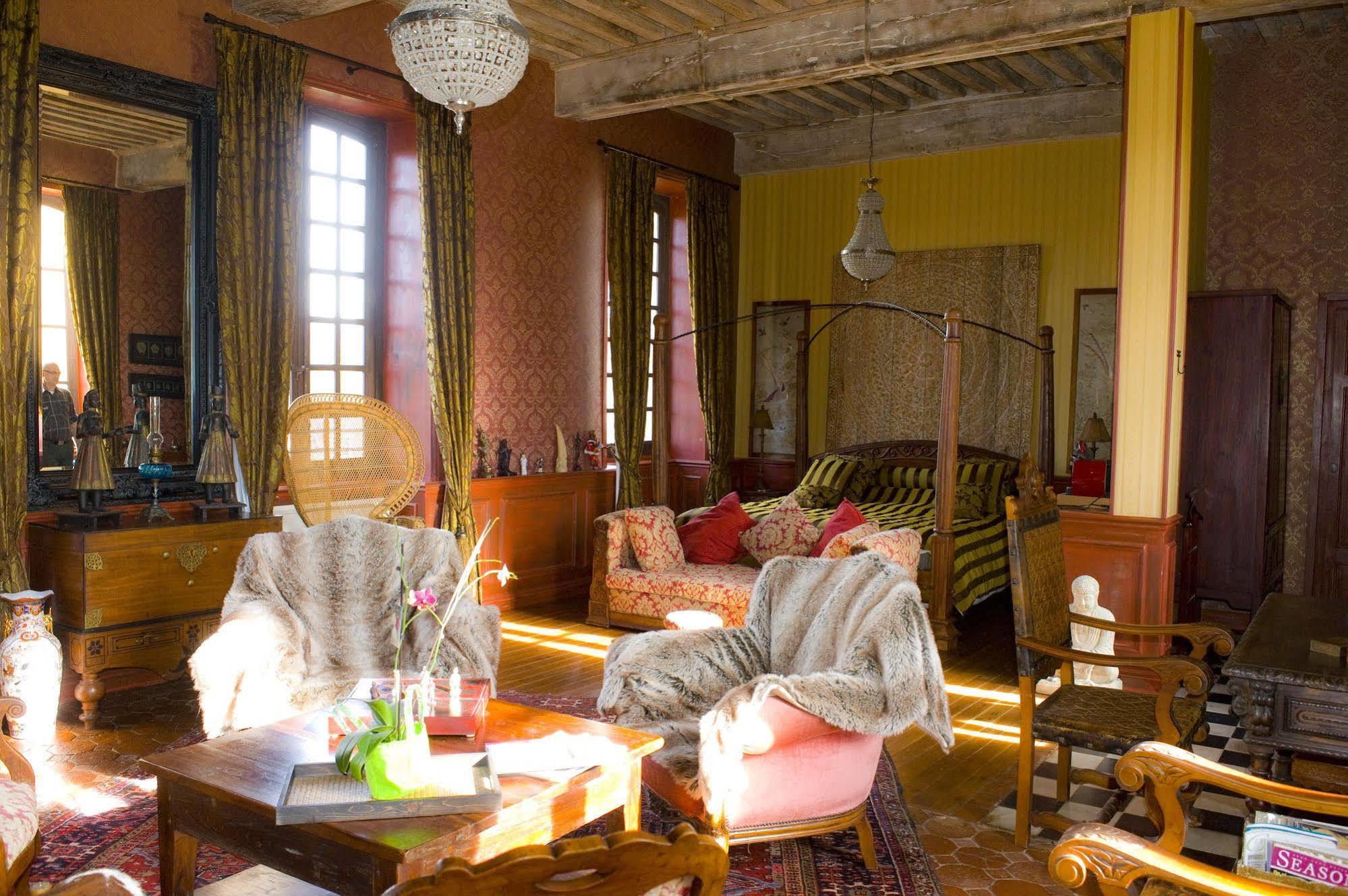 Chateau D'Origny, Chambres D'Hotes Et Restaurant Gastronomique Ouches Экстерьер фото